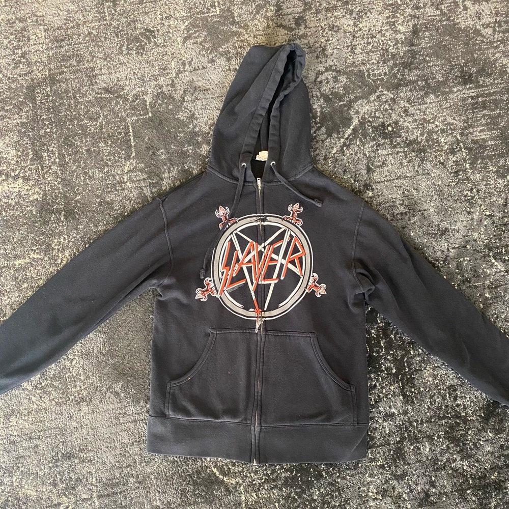 Slayer zip-up hoodie sz small